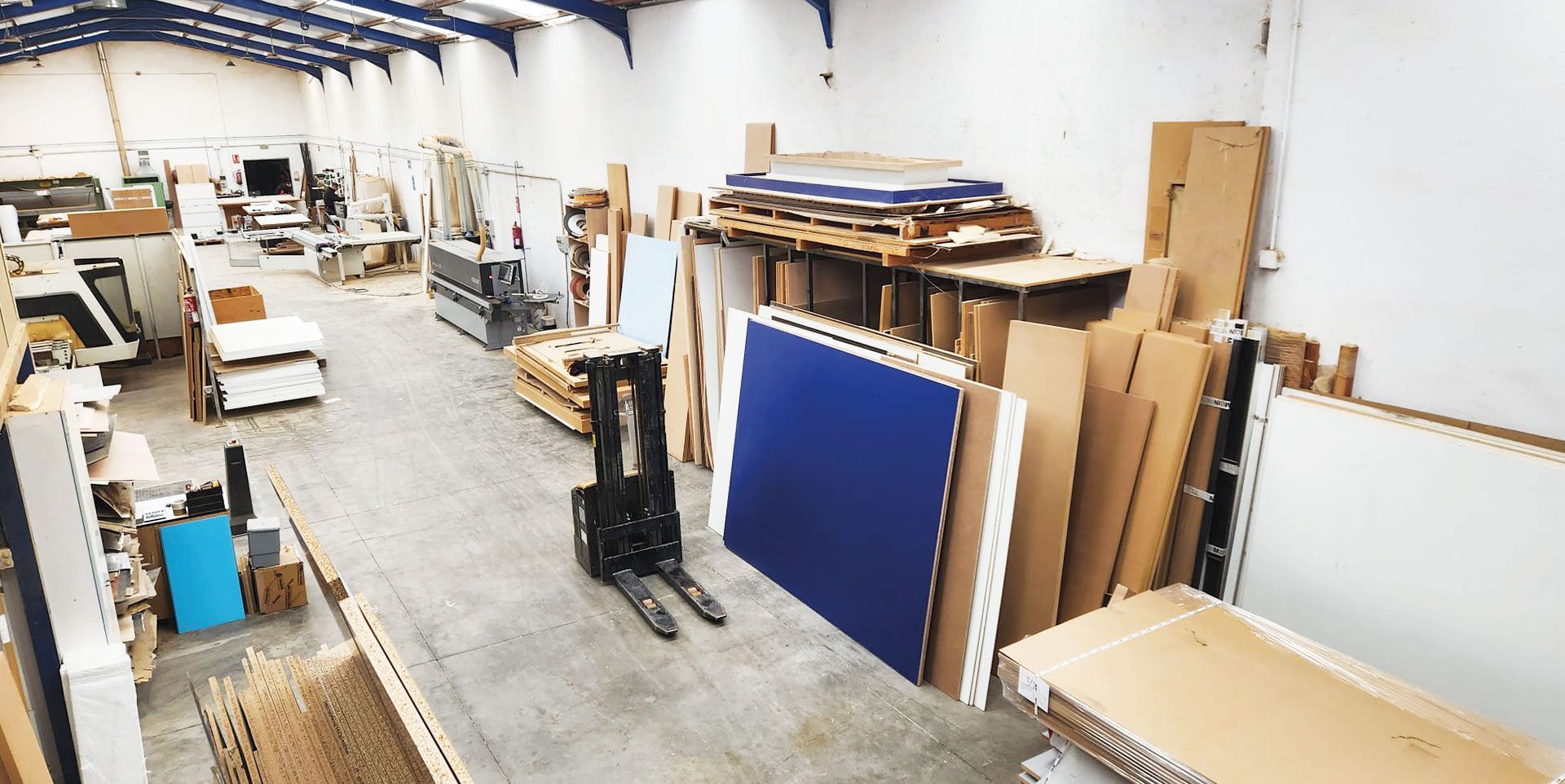 Nuestra Mision En Moinretail Mobiliario Comercial Ok